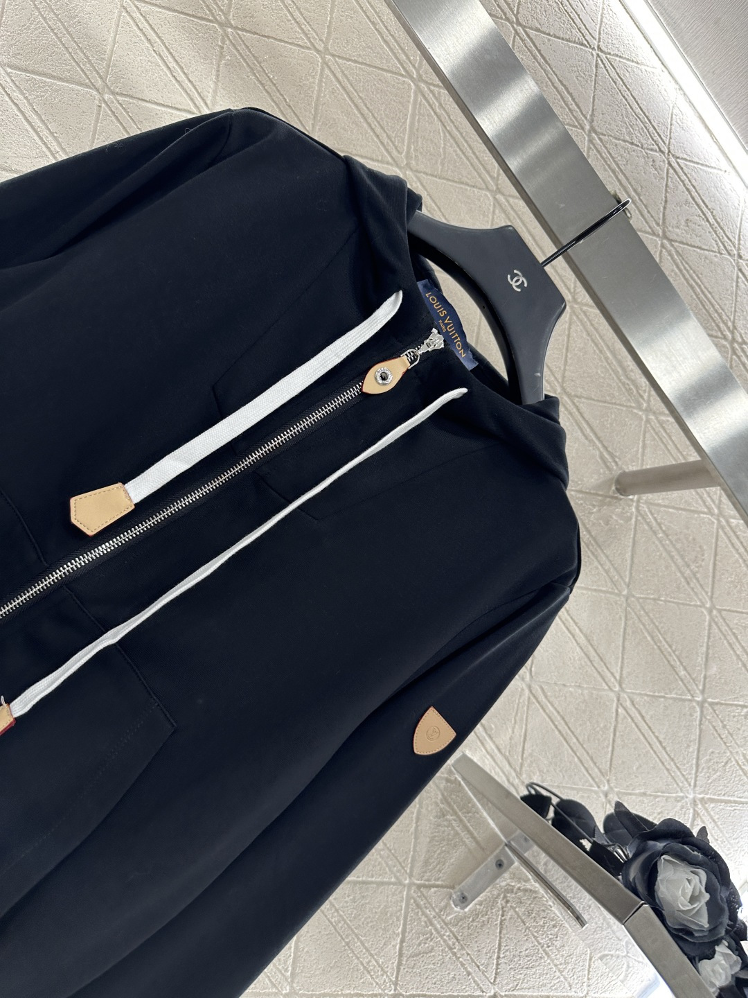 ♥Louis Vuitto*♥2025新品上架 休闲夹克外套短裤套装定制YB斜纹全棉材质 透气舒适 垂顺