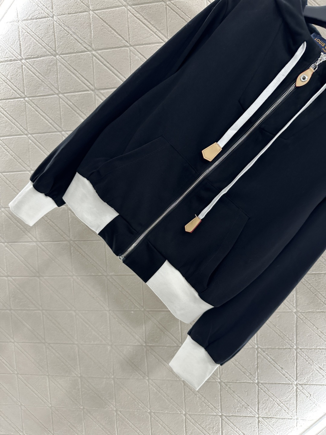 ♥Louis Vuitto*♥2025新品上架 休闲夹克外套短裤套装定制YB斜纹全棉材质 透气舒适 垂顺