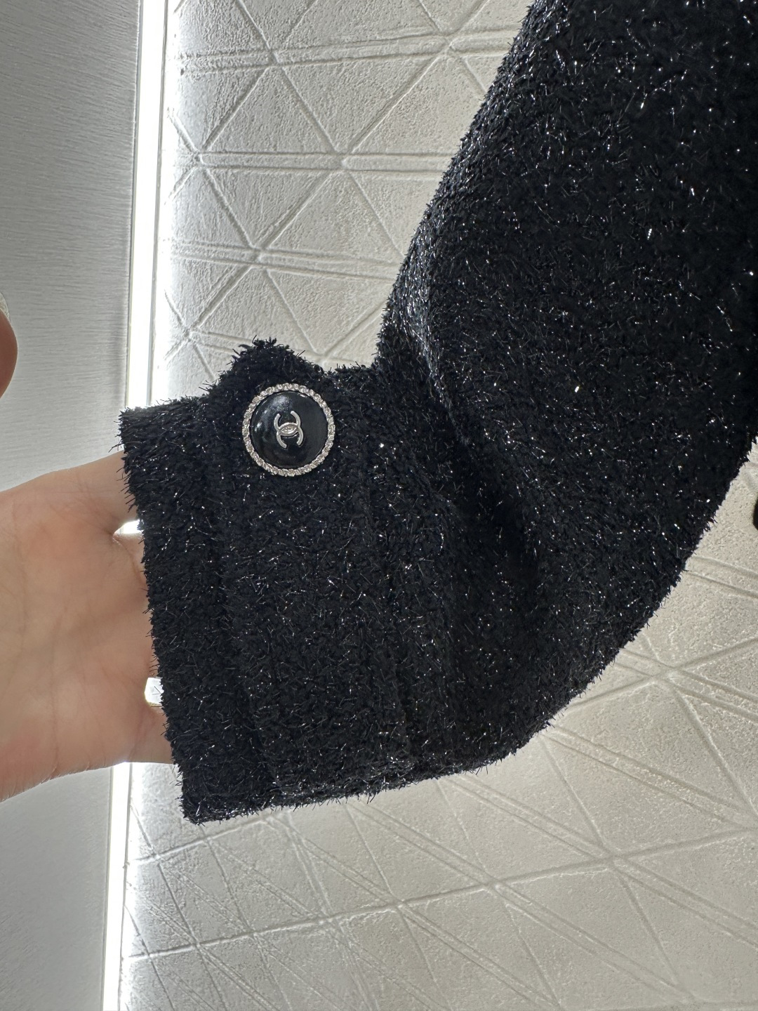 ♥Chane*♥2025新品上架 编织银丝洋装拉链外套定制YB进口银丝粗纺材质 肌理明显 质感上乘 黑色