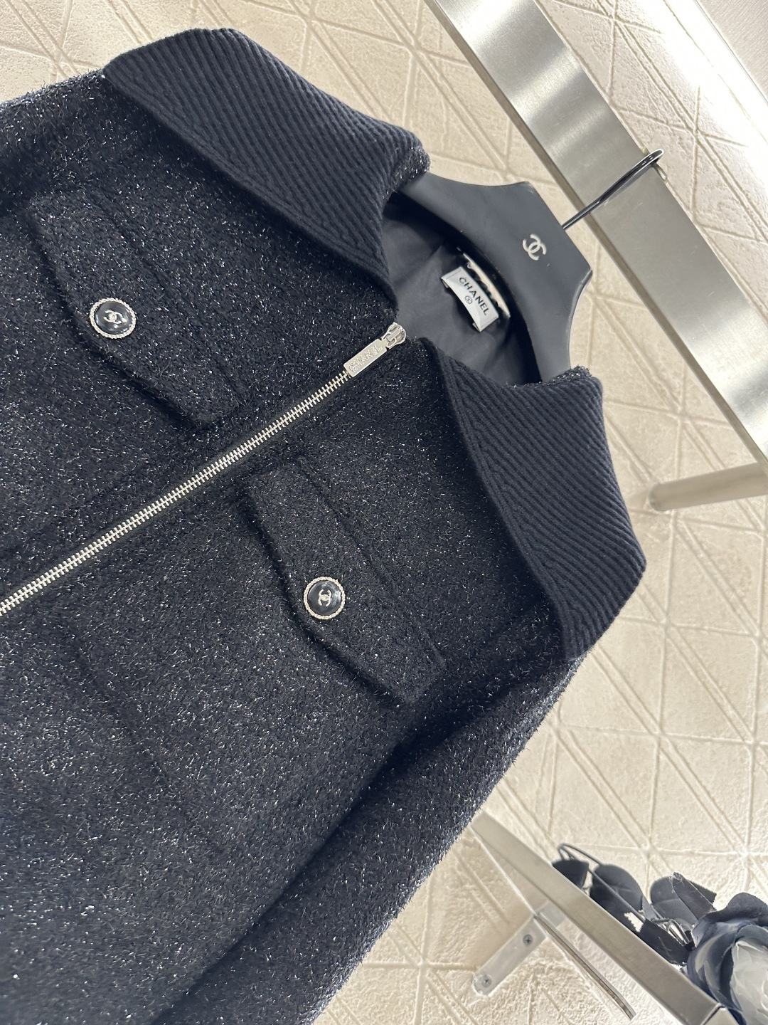 ♥Chane*♥2025新品上架 编织银丝洋装拉链外套定制YB进口银丝粗纺材质 肌理明显 质感上乘 黑色