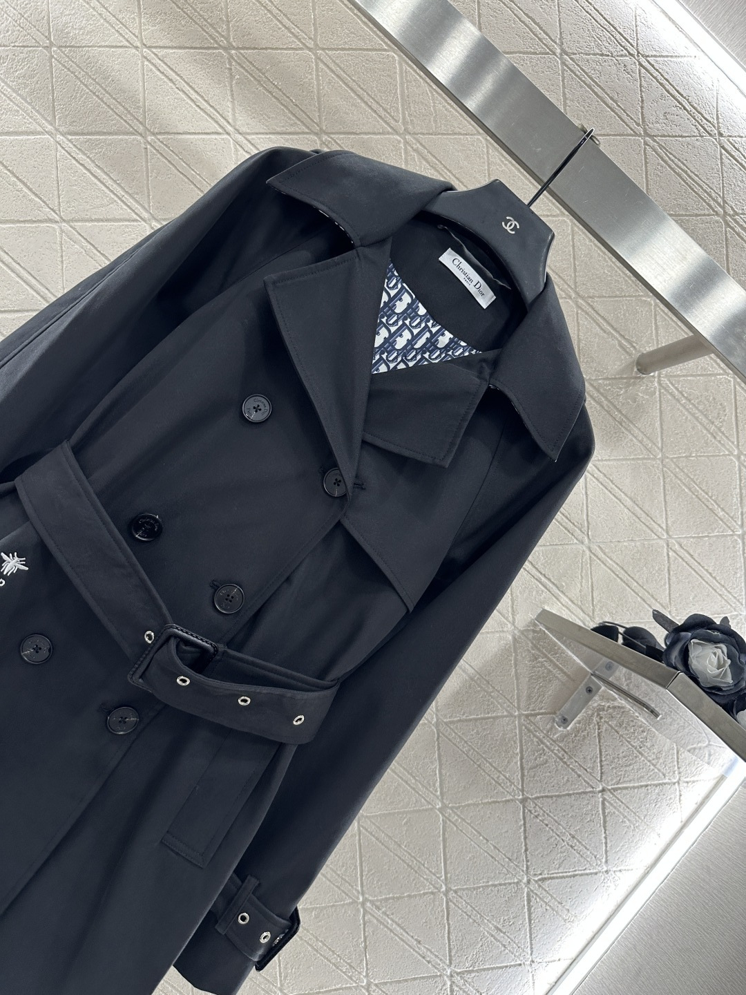 ♥Dio*♥2025新品上架 翻领腰带风衣外套定制YB进口风衣材质 工艺处理 挺括有型 质感高级 翻领中