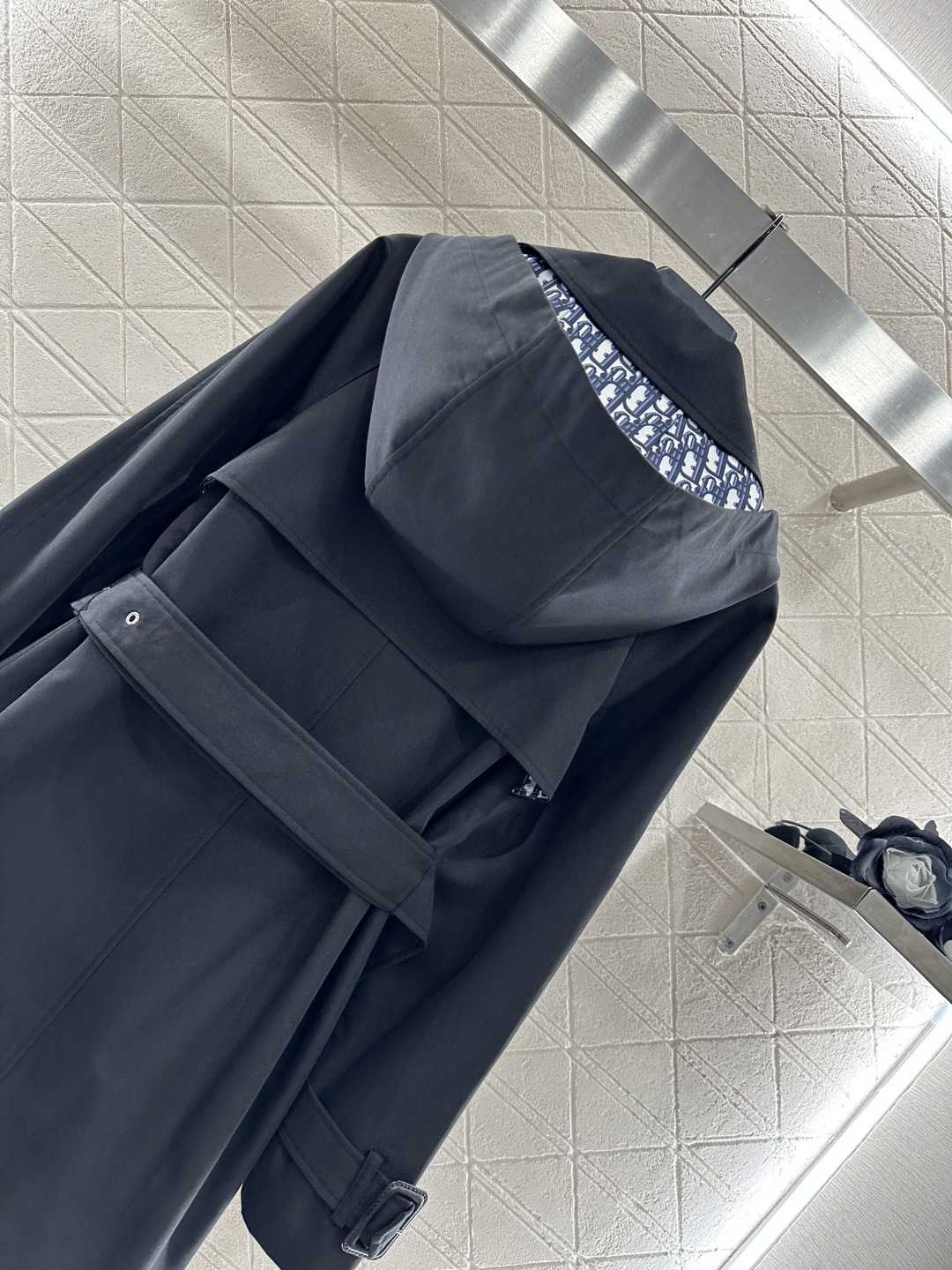 ♥Dio*♥2025新品上架 翻领腰带风衣外套定制YB进口风衣材质 工艺处理 挺括有型 质感高级 翻领中