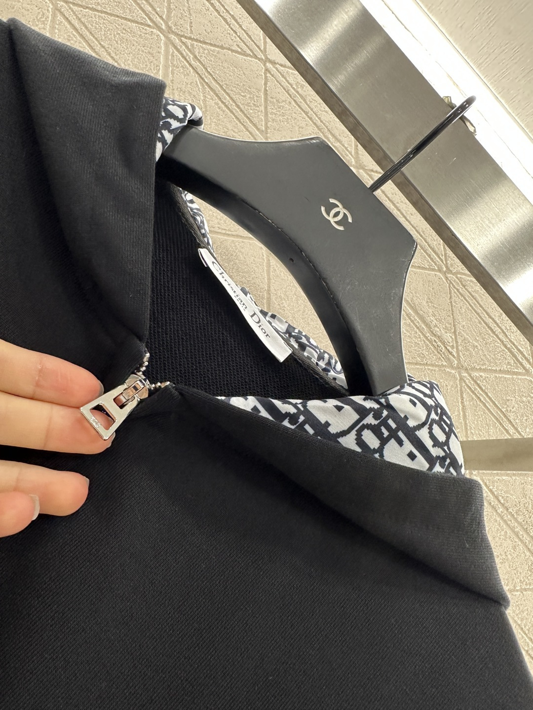 ♥Dio*♥2025新品上架 老花撞色外套长裤套装定制YB斜纹全棉材质 舒适透气 挺括有型 连帽拉链外套