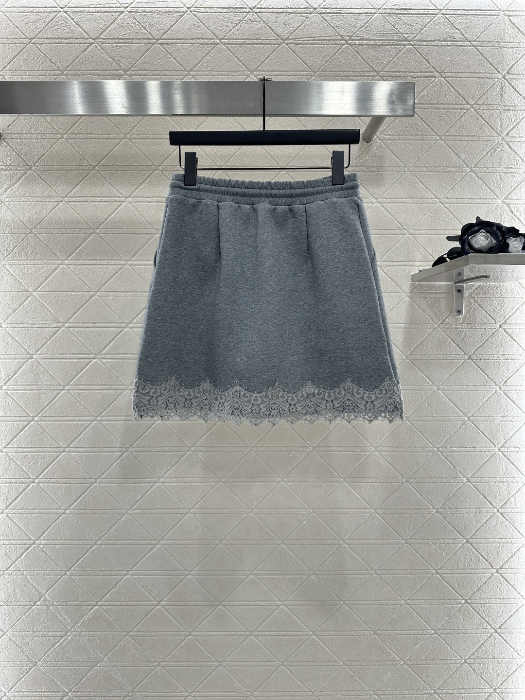 ♥Fend*♥2025新品上架 连帽卫衣蕾丝半裙套装定制YB斜纹全棉材质 秋冬保暖套装 舒适好穿 挺括有