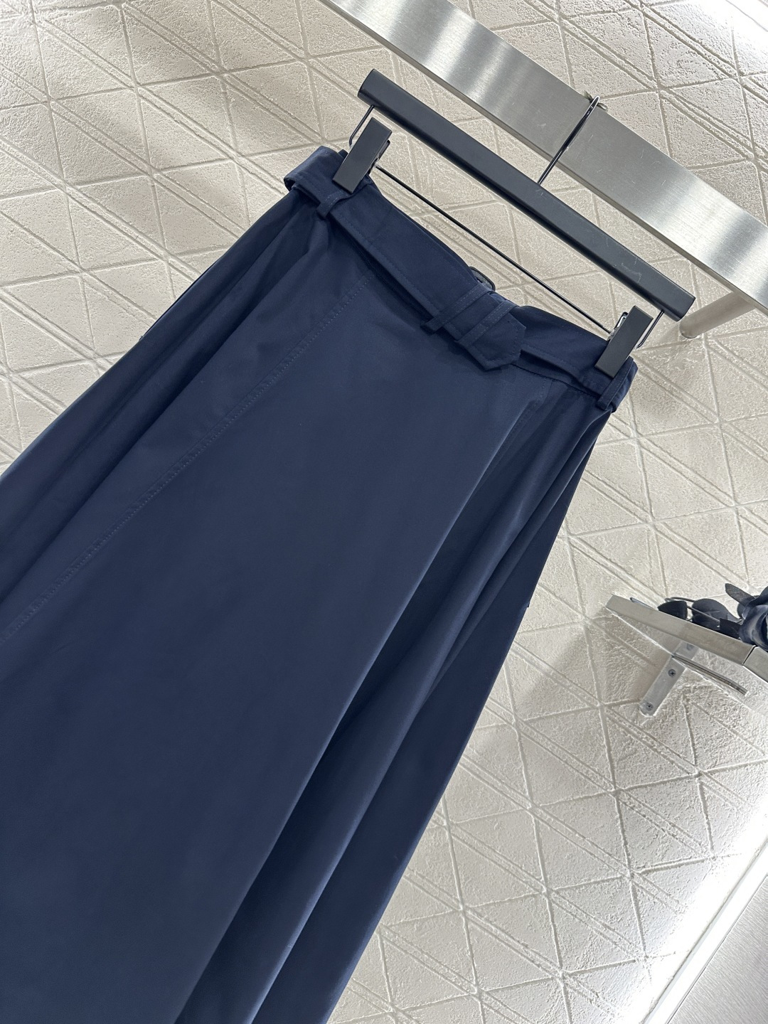 ♥Dio*♥2025新品上架 穿孔腰带高腰伞裙定制YB斜纹全棉材质 质感高级 光泽垂顺 高腰伞裙版型 腰