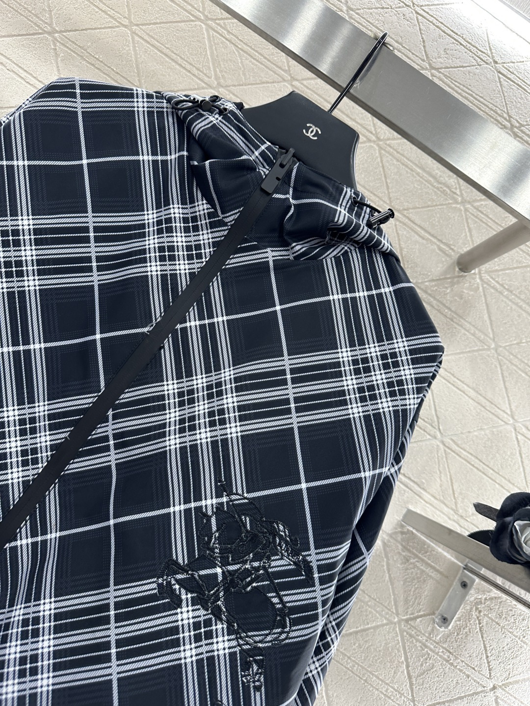 ♥Burberr*♥ 2025新品上架 两面穿连帽格纹外套定制YB进口冲锋尼龙材质 质感挺括有型 亲肤防