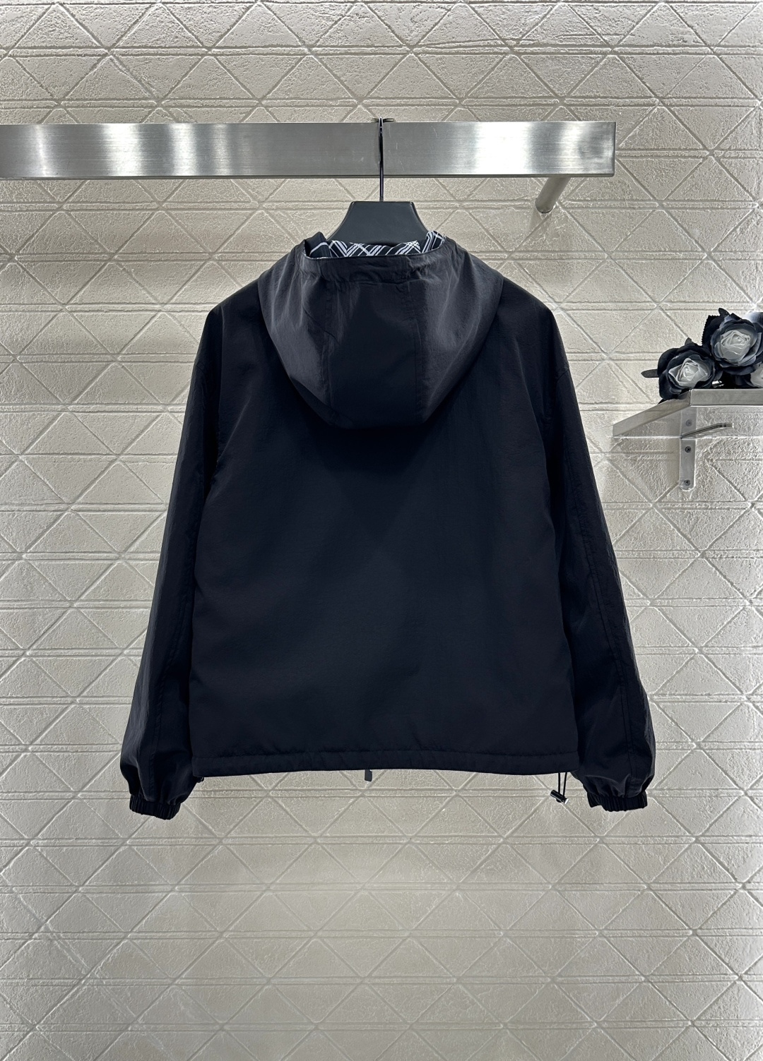 ♥Burberr*♥ 2025新品上架 两面穿连帽格纹外套定制YB进口冲锋尼龙材质 质感挺括有型 亲肤防