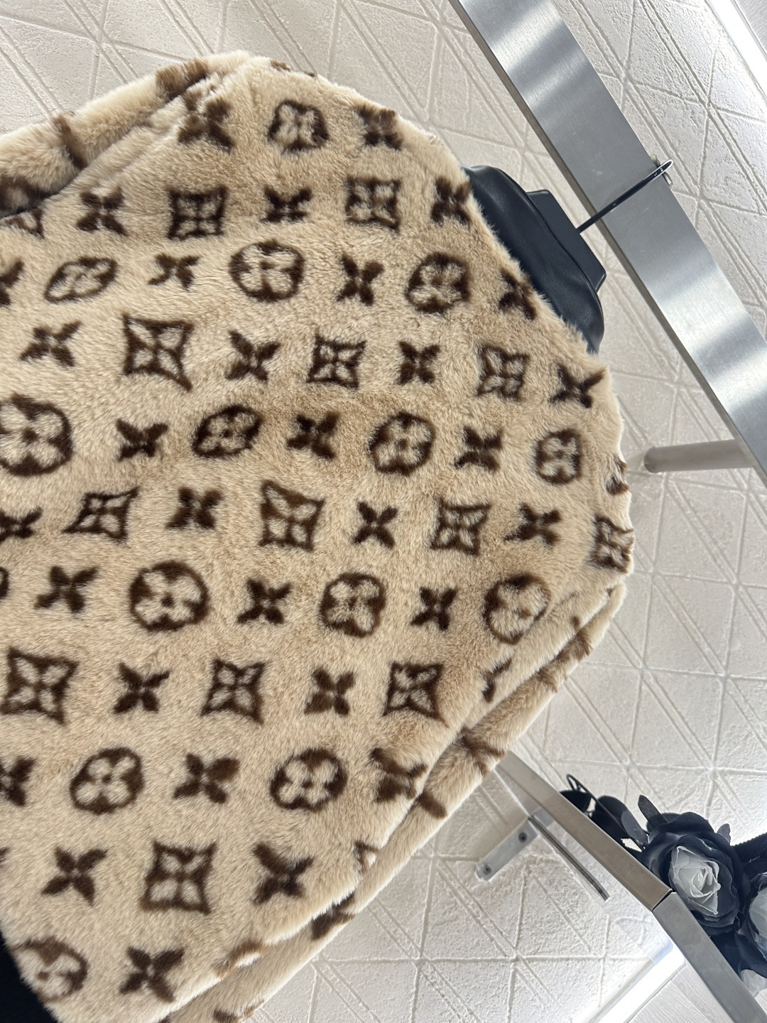 ♥Louis Vuitto*♥2025新品上架 泰迪羊羔毛夹克外套定制YB泰迪羊羔毛材质 成衣质感品相绝