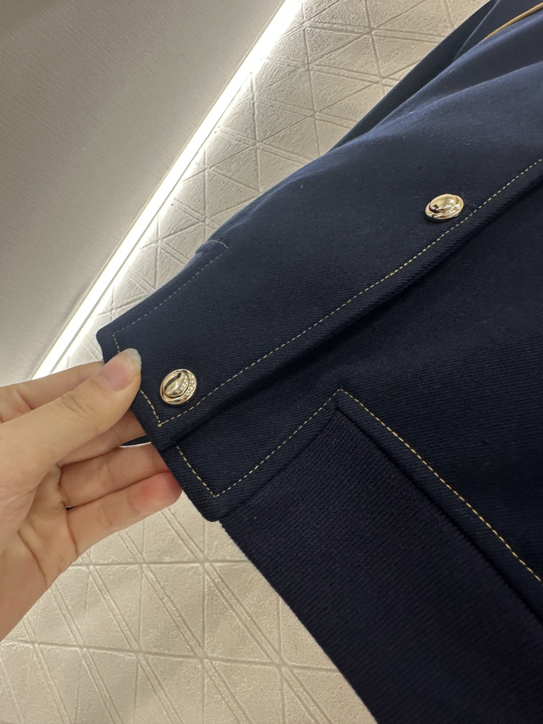 ♥Miumi*♥2025新品上架 短款外套中长半裙套装定制YB进口高织棉材质 质感高级 品相十足 短款外