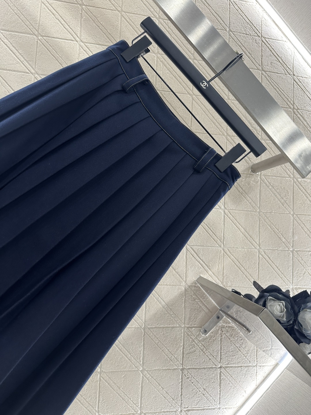 ♥Miumi*♥2025新品上架 短款外套中长半裙套装定制YB进口高织棉材质 质感高级 品相十足 短款外