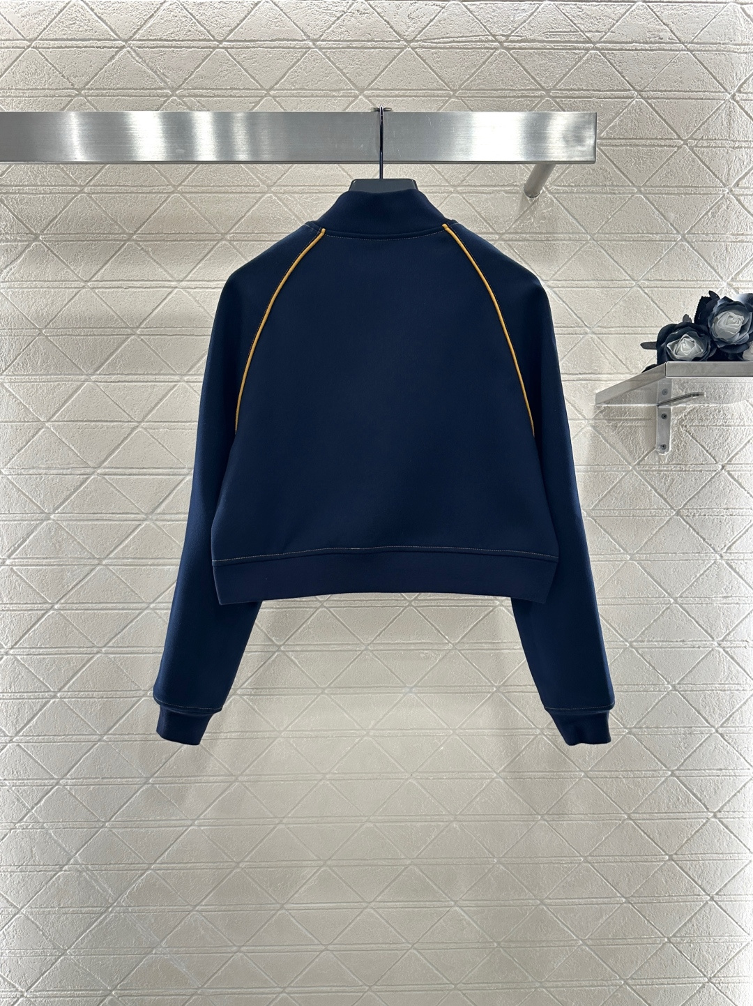 ♥Miumi*♥2025新品上架 短款外套中长半裙套装定制YB进口高织棉材质 质感高级 品相十足 短款外