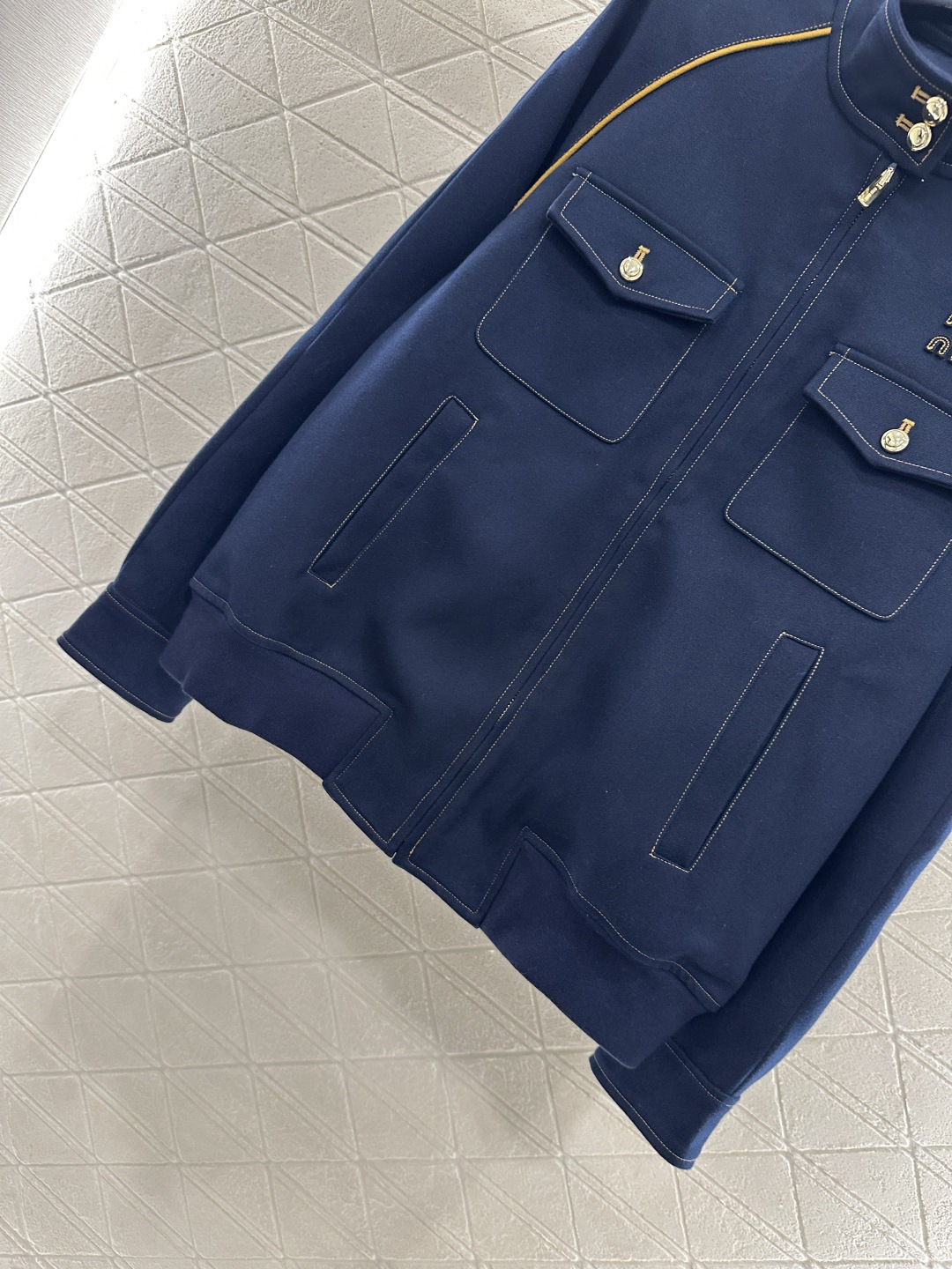 ♥Miumi*♥2025新品上架 棒球夹克中长半裙套装定制YB进口高织棉材质 质感高级 品相十足 棒球夹