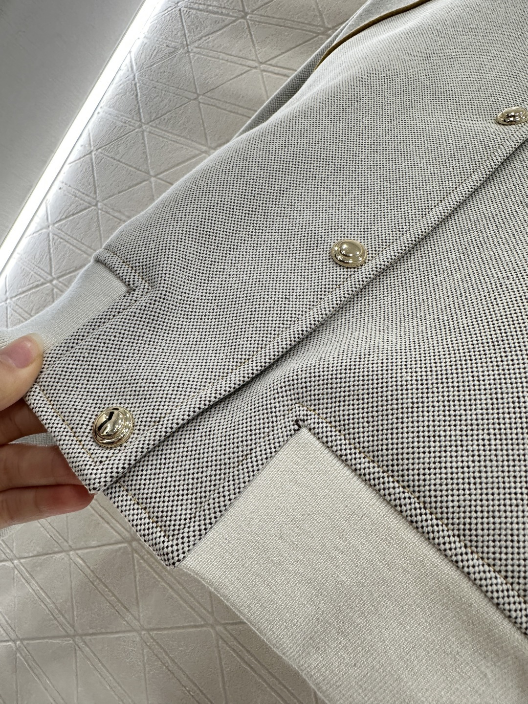 ♥Miumi*♥2025新品上架 短款外套中长半裙套装定制YB进口高织棉材质 质感高级 品相十足 短款外