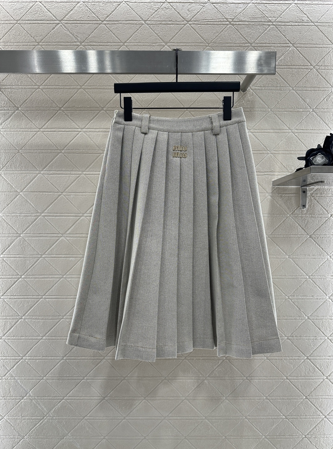 ♥Miumi*♥2025新品上架 短款外套中长半裙套装定制YB进口高织棉材质 质感高级 品相十足 短款外