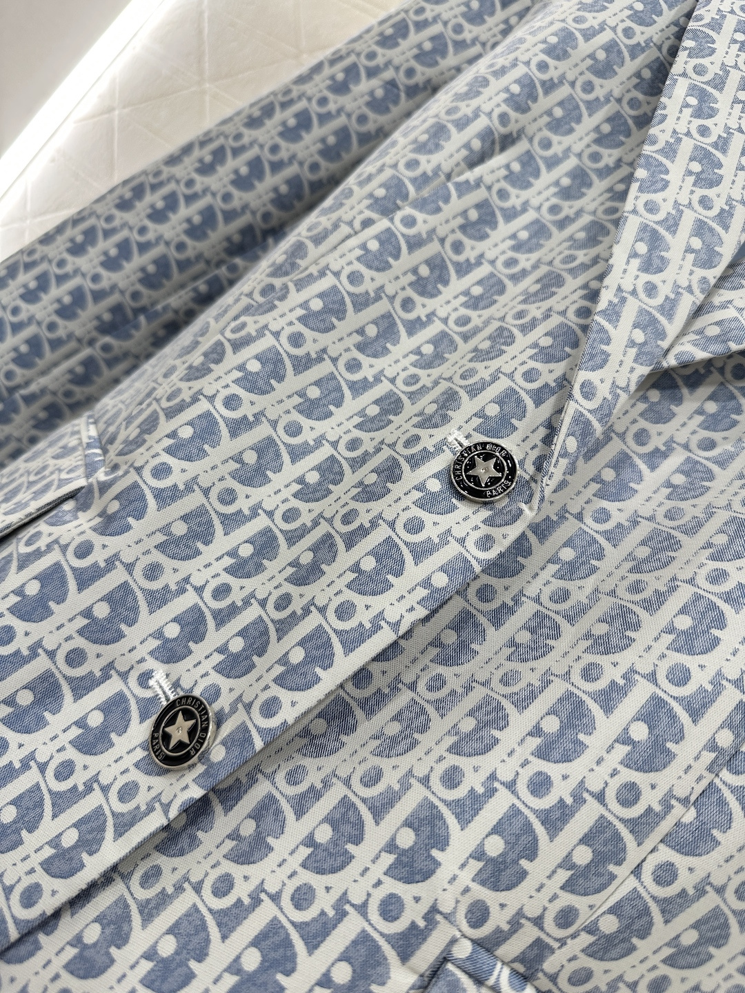 ♥Dio*♥2025新品上架 提花翻领西装外套定制YB进口提花材质 质感高级 挺括有型 翻领正肩西装外套