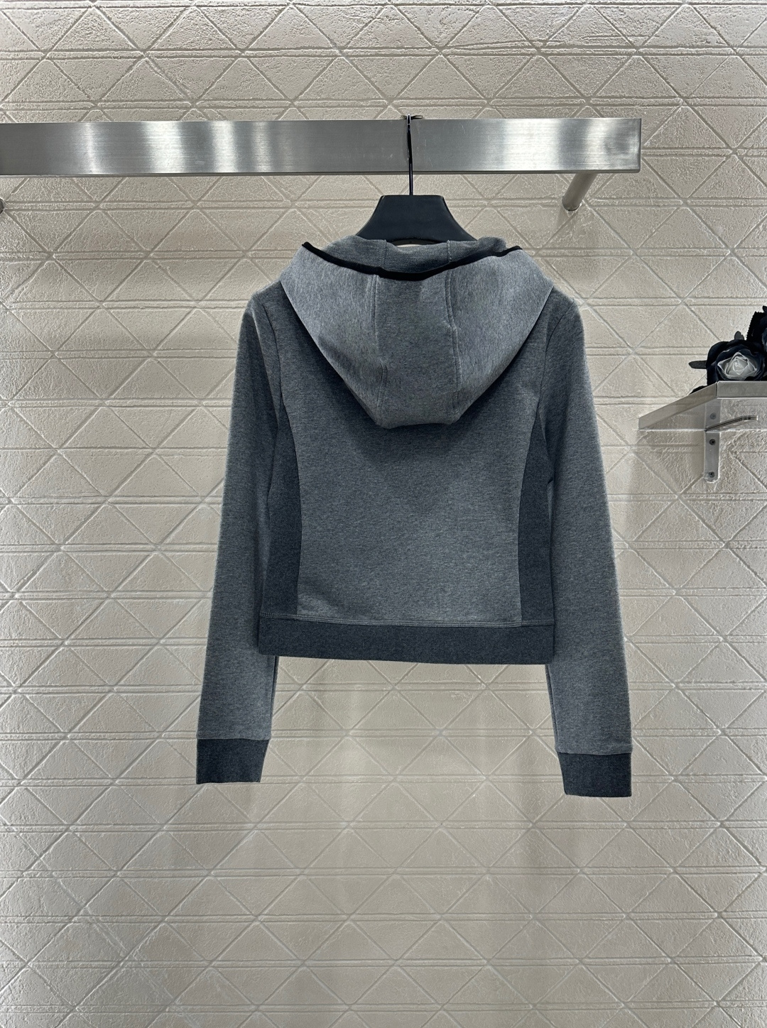 ♥Prad*♥2025新品上架 连帽休闲外套长裤套装定制YB进口材质 质感光泽 品相高级 常规连帽外套 