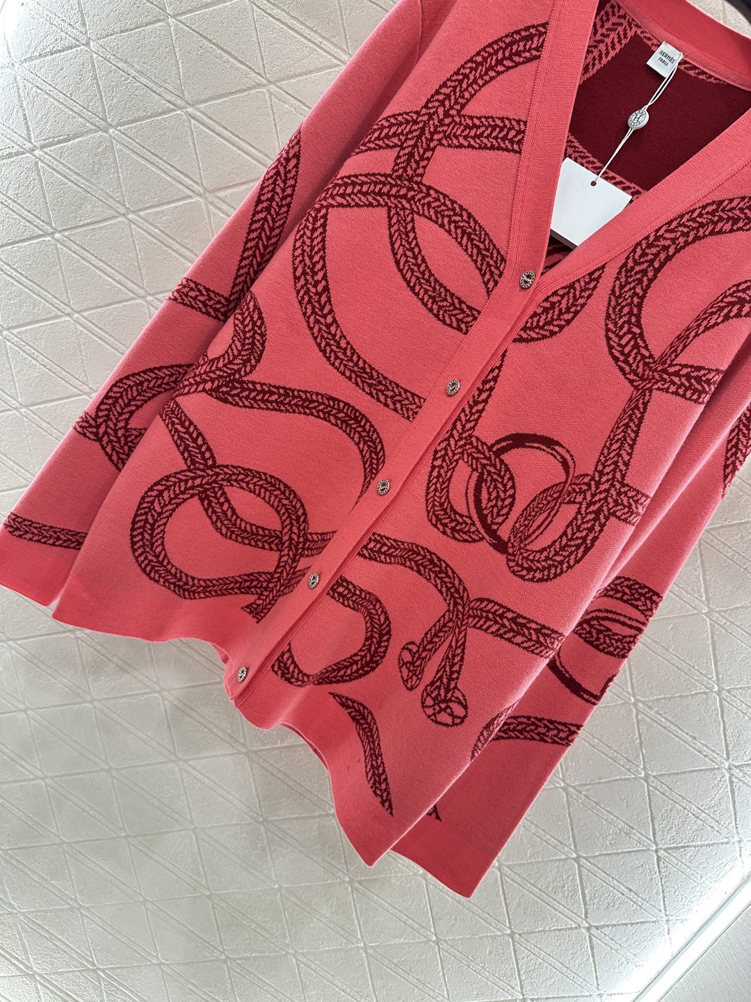 ♥Herme*♥2025新品上架 撞色带链扣针织开衫定制YB羊毛纱线织造 密度细针织造 清晰毛感肌理 舒