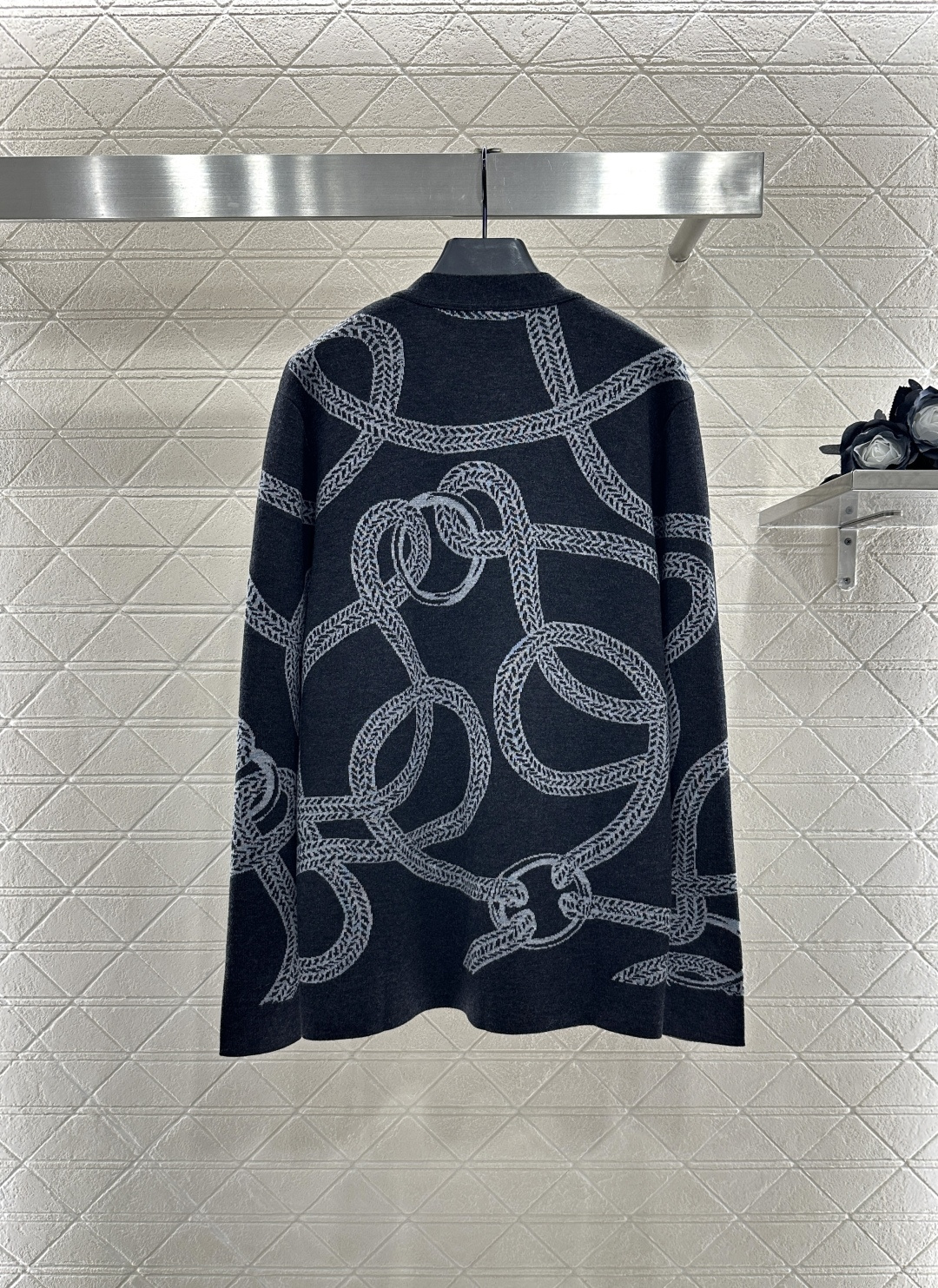 ♥Herme*♥2025新品上架 撞色带链扣针织开衫定制YB羊毛纱线织造 密度细针织造 清晰毛感肌理 舒