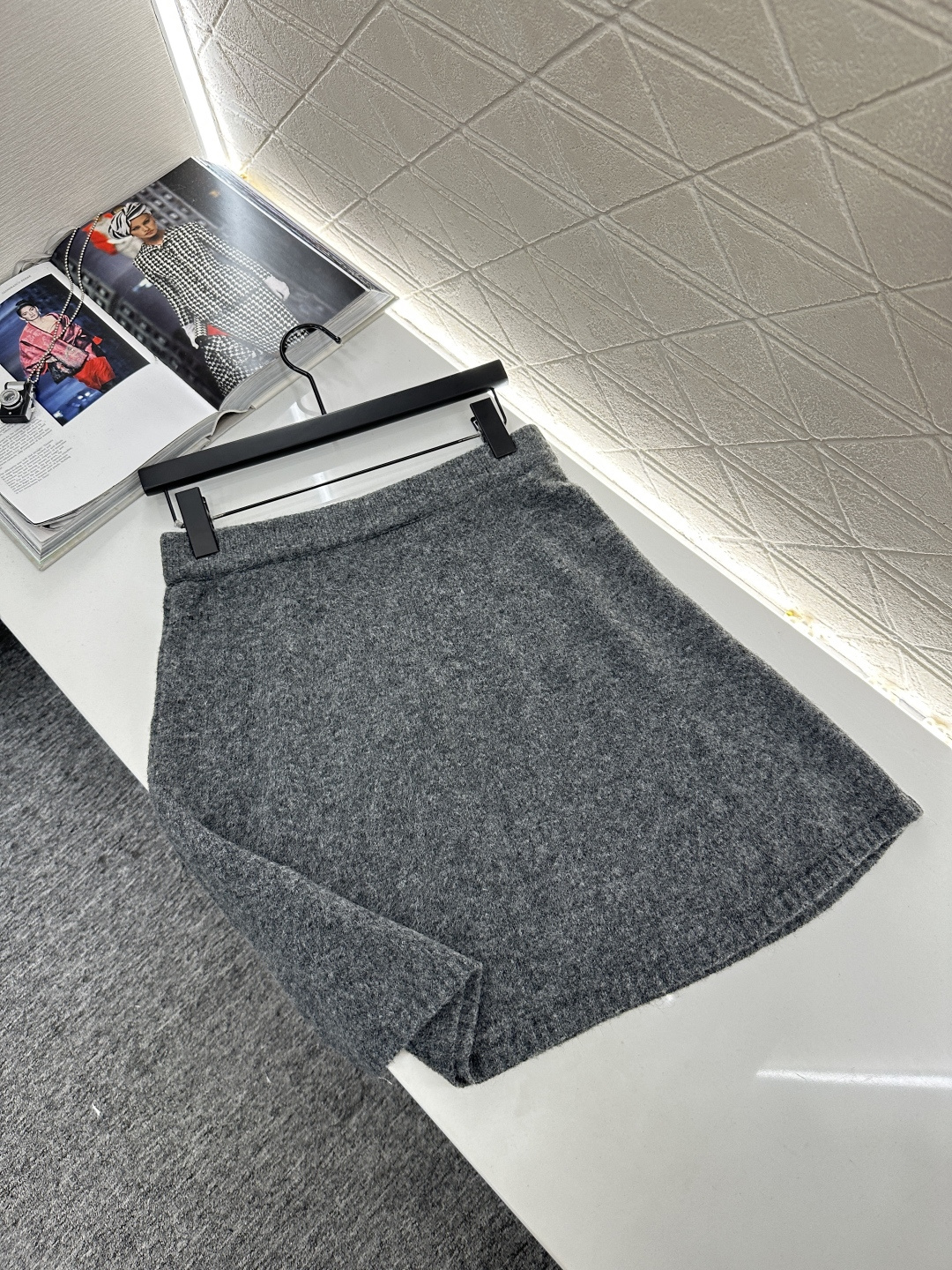 ♥Miumi*♥2025新品上架圆领针织开衫背心短裙三件套定制YB羊绒羊毛纱线织造 质感细腻 穿搭舒适 