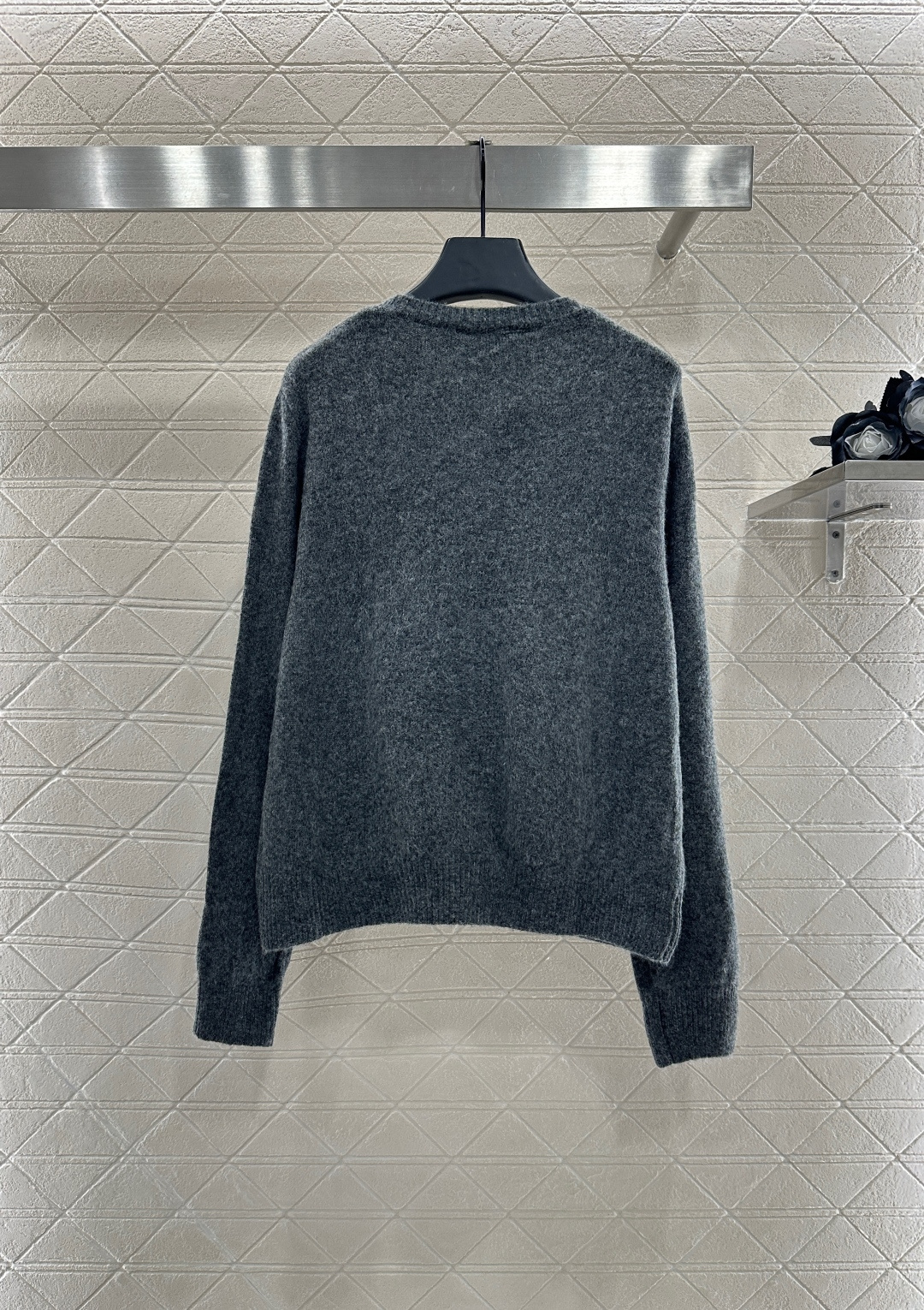 ♥Miumi*♥2025新品上架圆领针织开衫背心短裙三件套定制YB羊绒羊毛纱线织造 质感细腻 穿搭舒适 