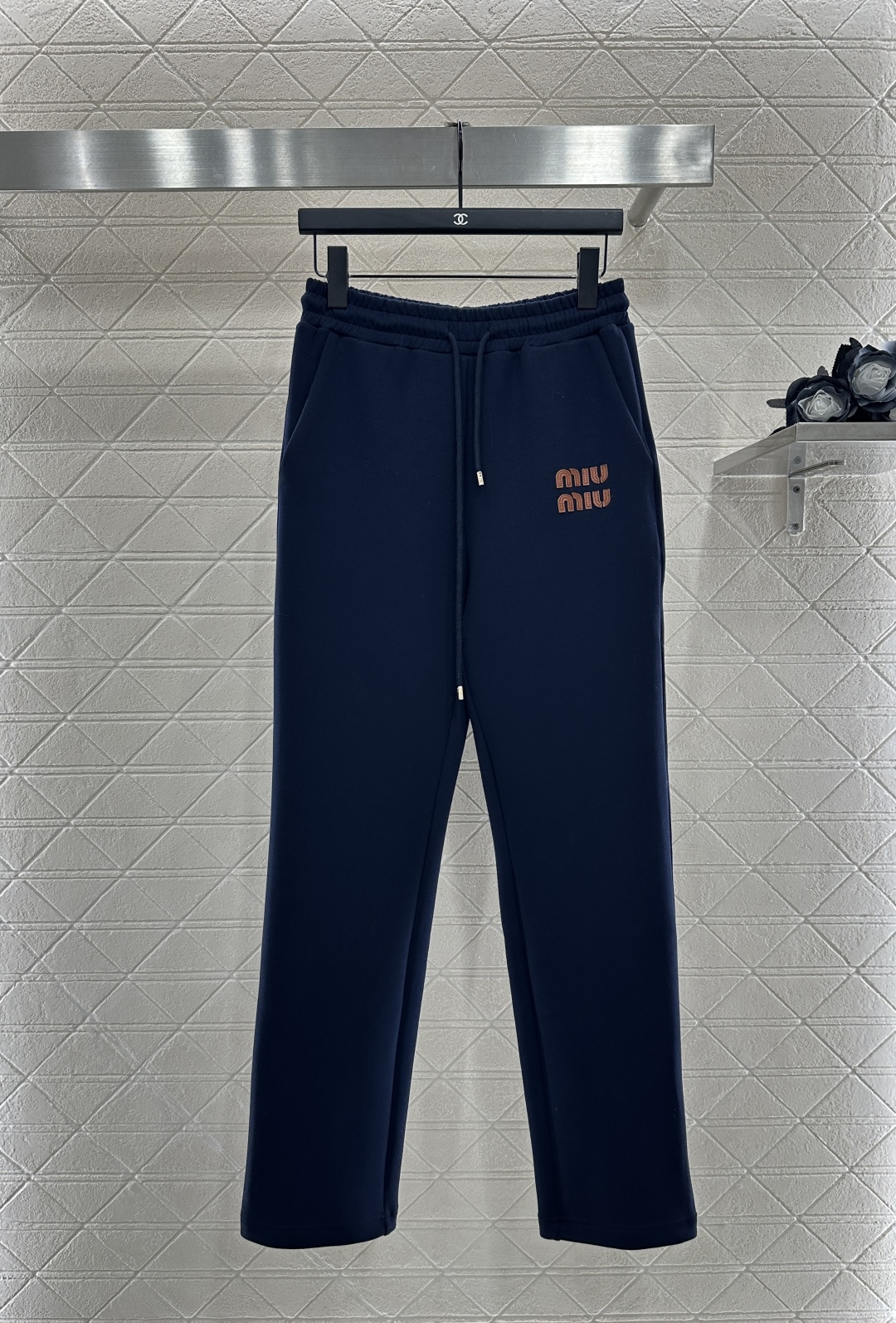 ♥Miumi*♥2025新品上架 大翻领字母卫衣长裤套装定制YB斜纹全棉材质 柔软亲肤 久洗不易变形气球