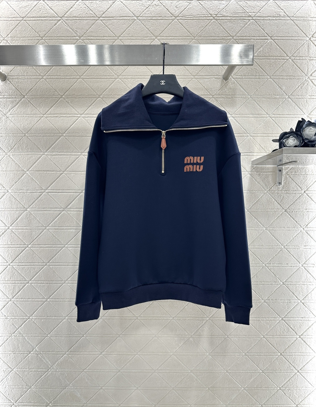 ♥Miumi*♥2025新品上架 大翻领字母卫衣长裤套装定制YB斜纹全棉材质 柔软亲肤 久洗不易变形气球