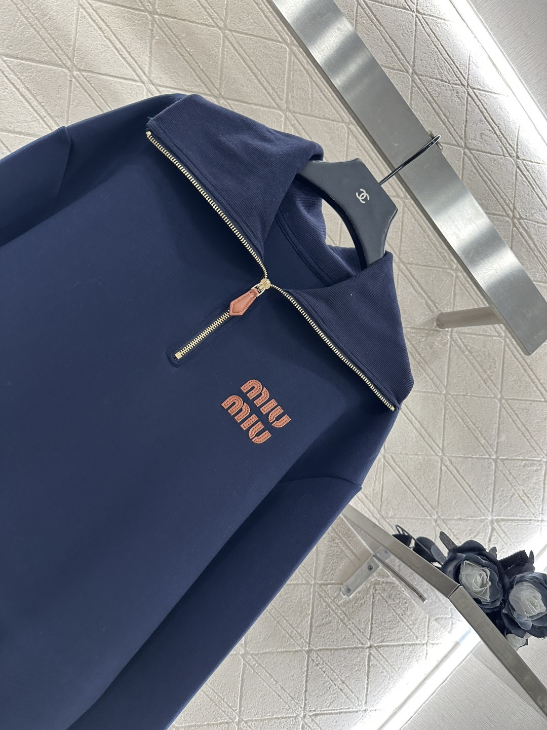 ♥Miumi*♥2025新品上架 大翻领字母卫衣长裤套装定制YB斜纹全棉材质 柔软亲肤 久洗不易变形气球