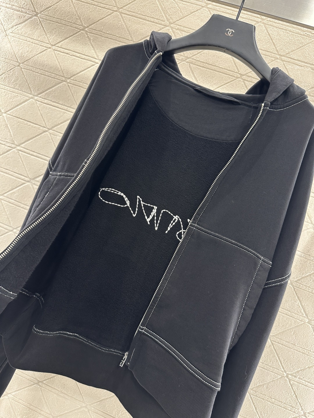 ♥Acne studio*♥2025新品上架 加绒连帽拉链廓形外套定制YB斜纹全棉材质 质感光泽 品相高