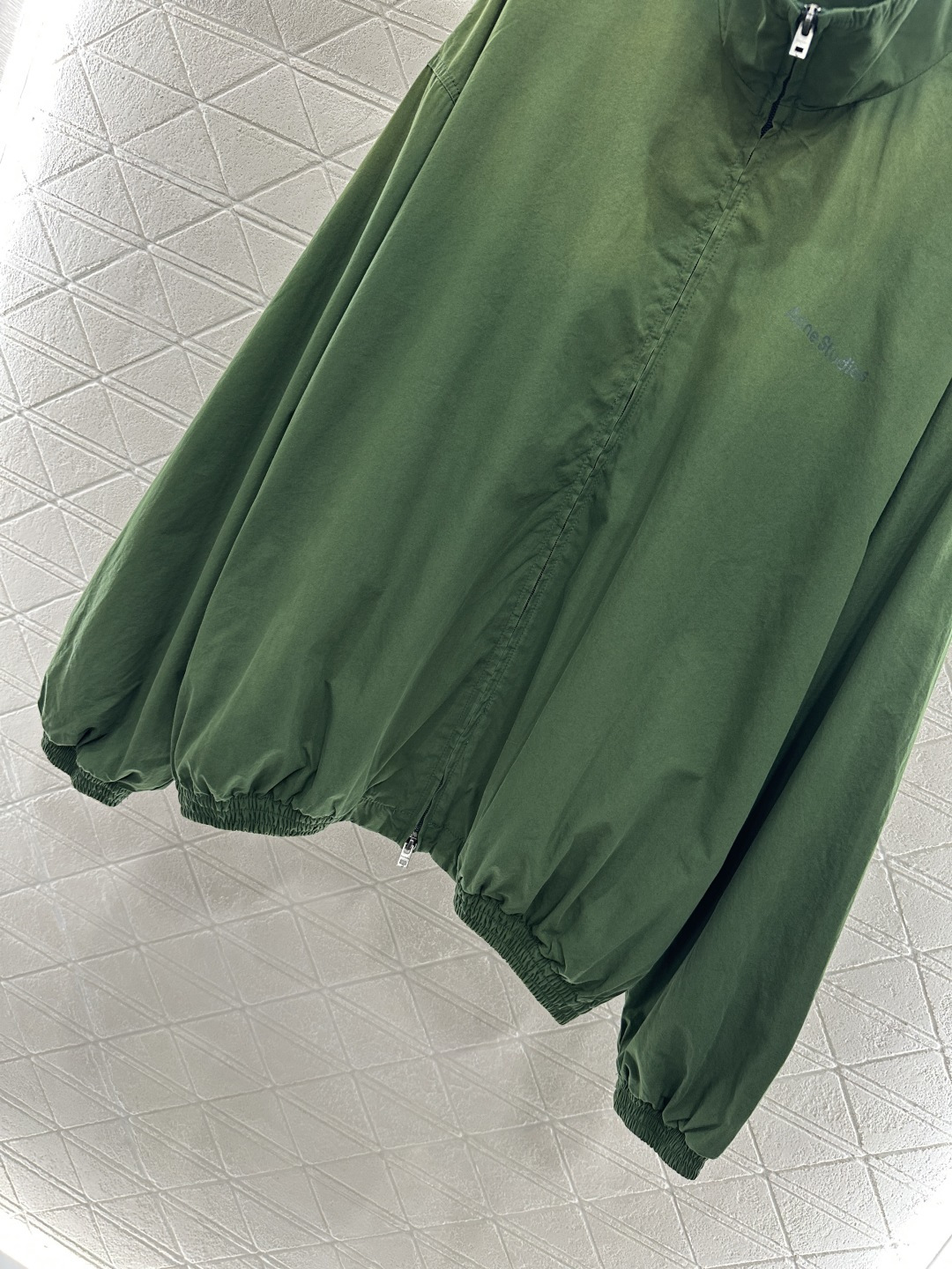 ♥Acne studio*♥2025新品上架 字母冲锋外套定制YB进口冲锋材质 质感高级 挺括有型 拉链