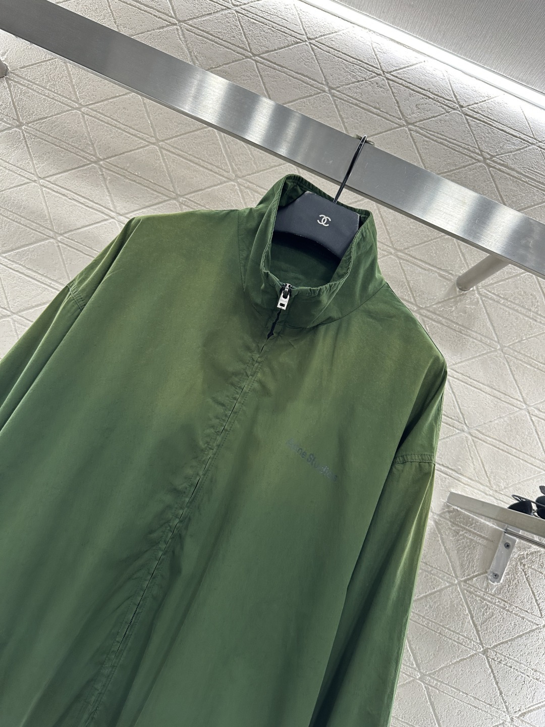 ♥Acne studio*♥2025新品上架 字母冲锋外套定制YB进口冲锋材质 质感高级 挺括有型 拉链