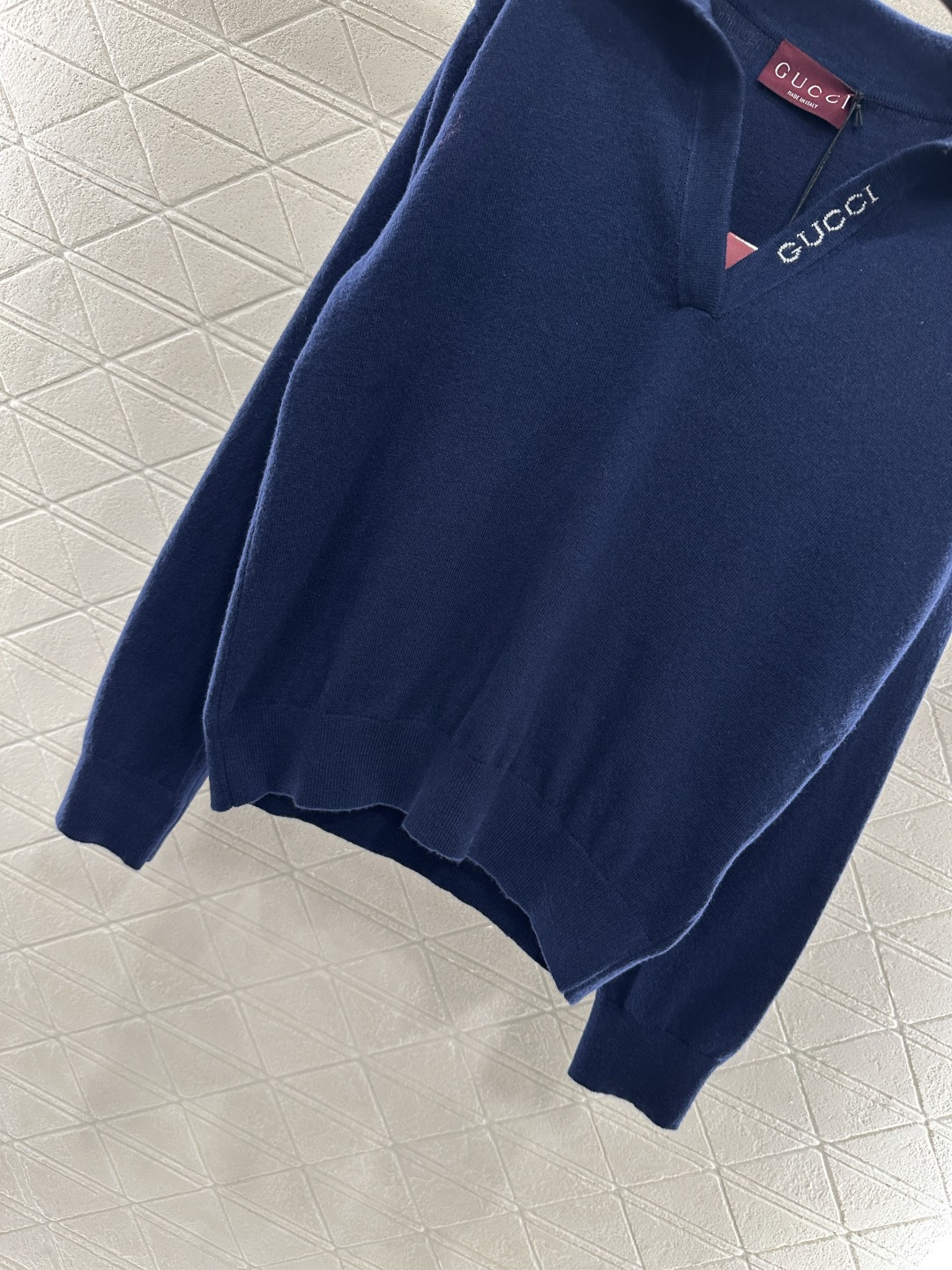 ♥Gucc*♥2025新品上架 钩花字母针织长袖上衣定制YB羊毛纱线织造 质感细腻 舒适亲肤 翻领针织上
