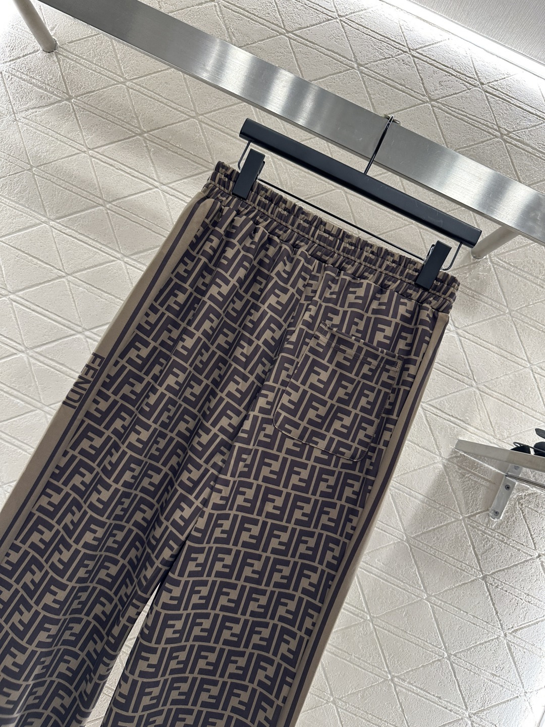 ♥Fend*♥2025新品上架 印花套头卫衣长裤套装定制YB进口斜纹稠材质 质感光滑 舒适好穿 套头卫衣