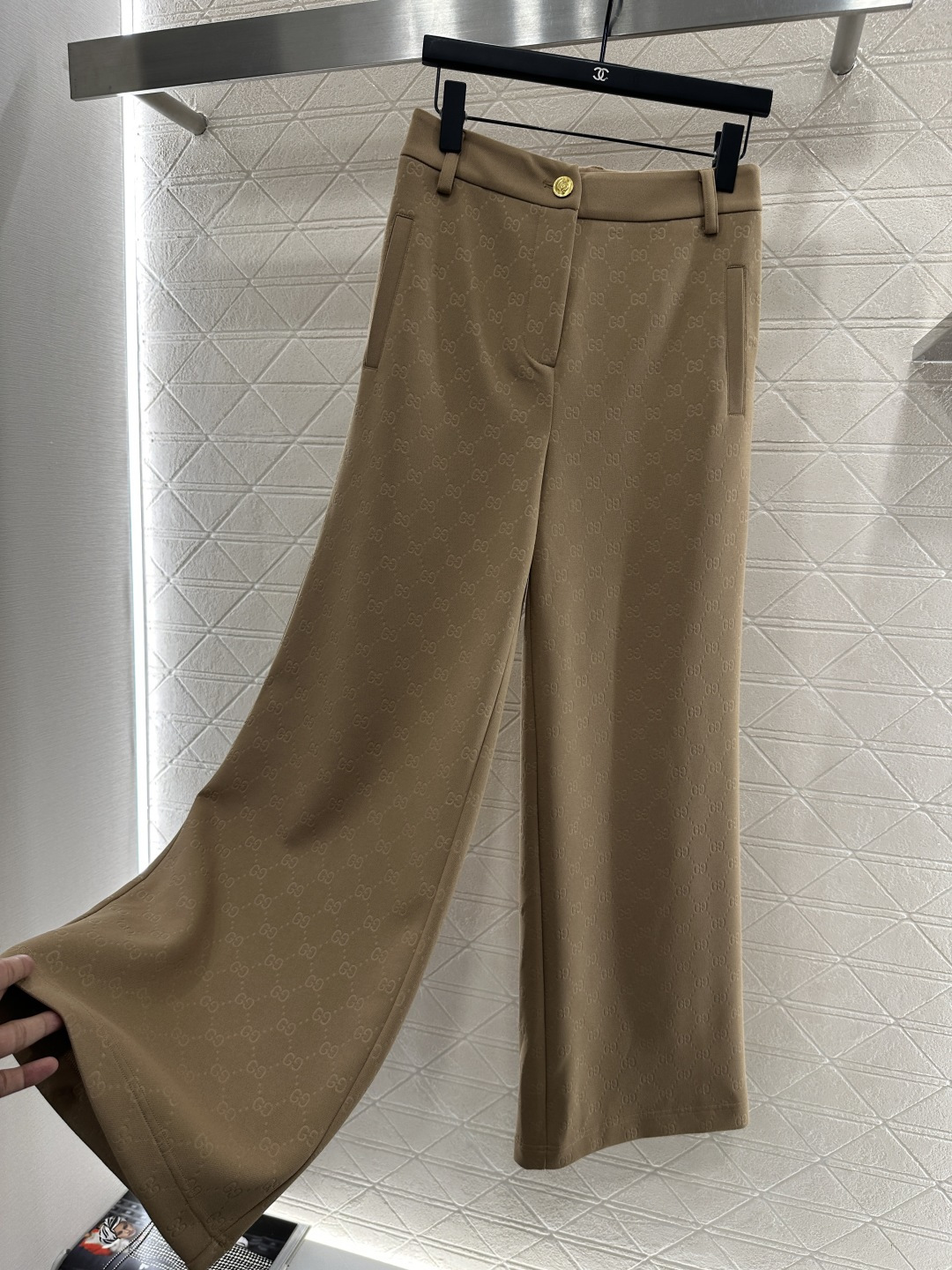 ♥Gucc*♥2025新品上架 烧花拉链外套长裤套装定制YB斜纹全棉材质 舒适垂顺 穿搭洋气 翻领拉链外