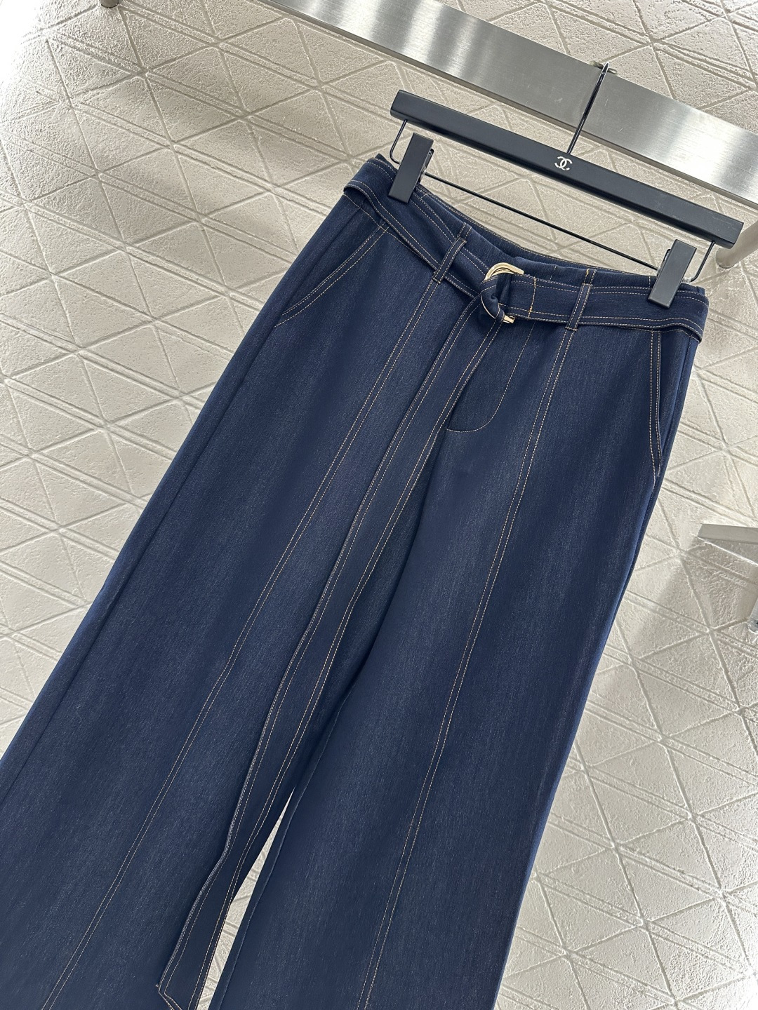 ♥Dio*♥2025新品上架 拼接牛仔衬衣长裤套装定制YB斜纹棉牛仔材质 多重水洗 呈现出挺括质感 翻领