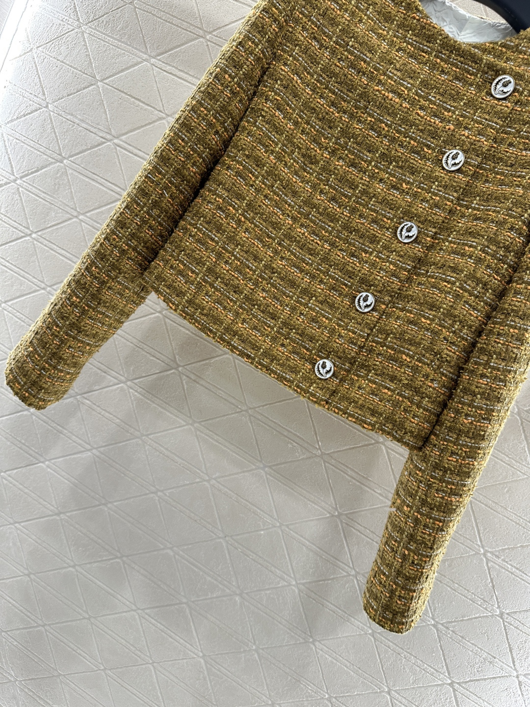 ♥Loro Plan*♥2025新品上架 圆领斜襟洋装百褶短裙套装定制YB进口粗纺羊毛呢材质 质感高级 