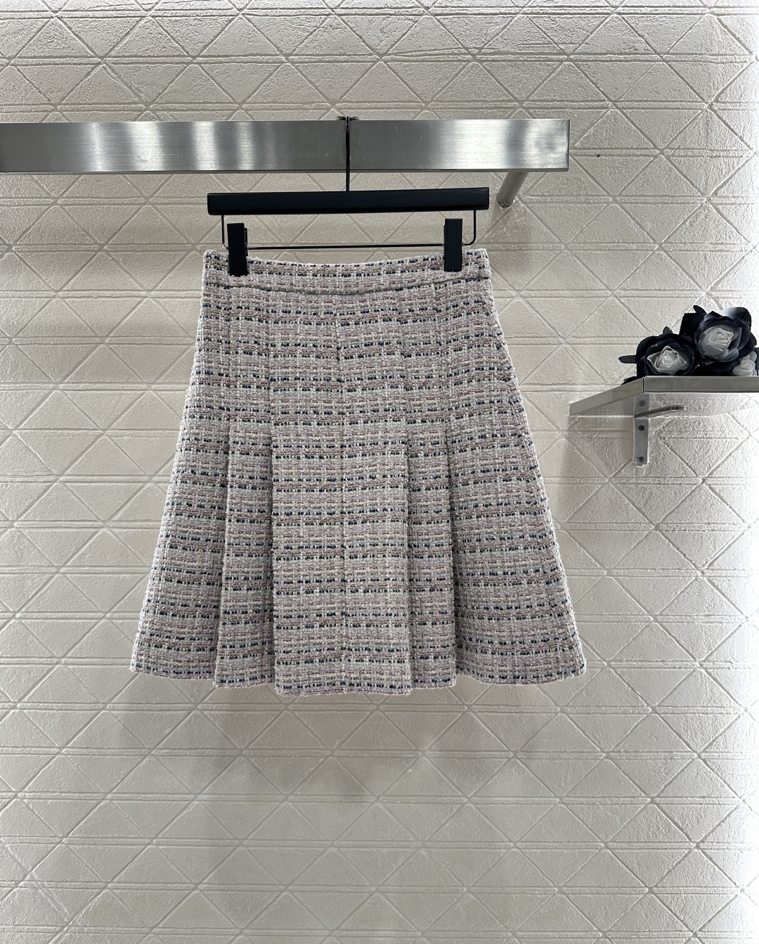 ♥Loro Plan*♥2025新品上架 圆领斜襟洋装百褶短裙套装定制YB进口粗纺羊毛呢材质 质感高级 