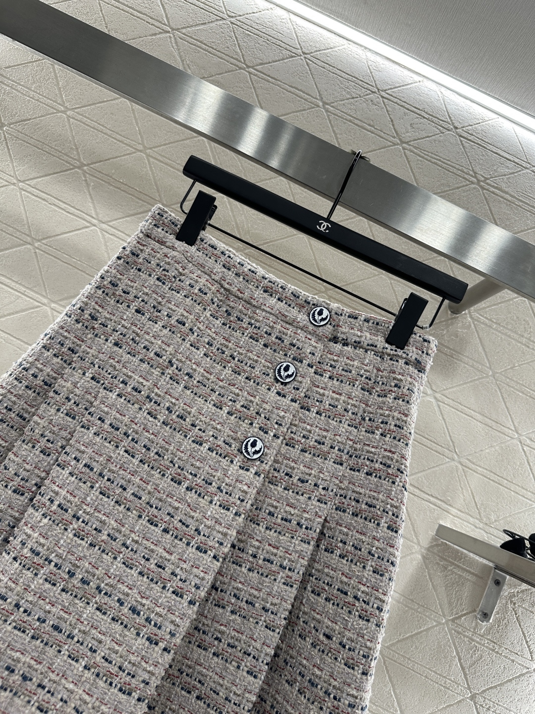 ♥Loro Plan*♥2025新品上架 圆领斜襟洋装百褶短裙套装定制YB进口粗纺羊毛呢材质 质感高级 