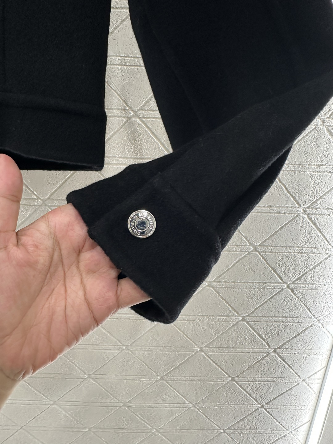 ♥Herme*♥2025新品上架 手工双面尼外套定制YB百分百羊绒材质 手工双面尼处理 肌理明显 质感突