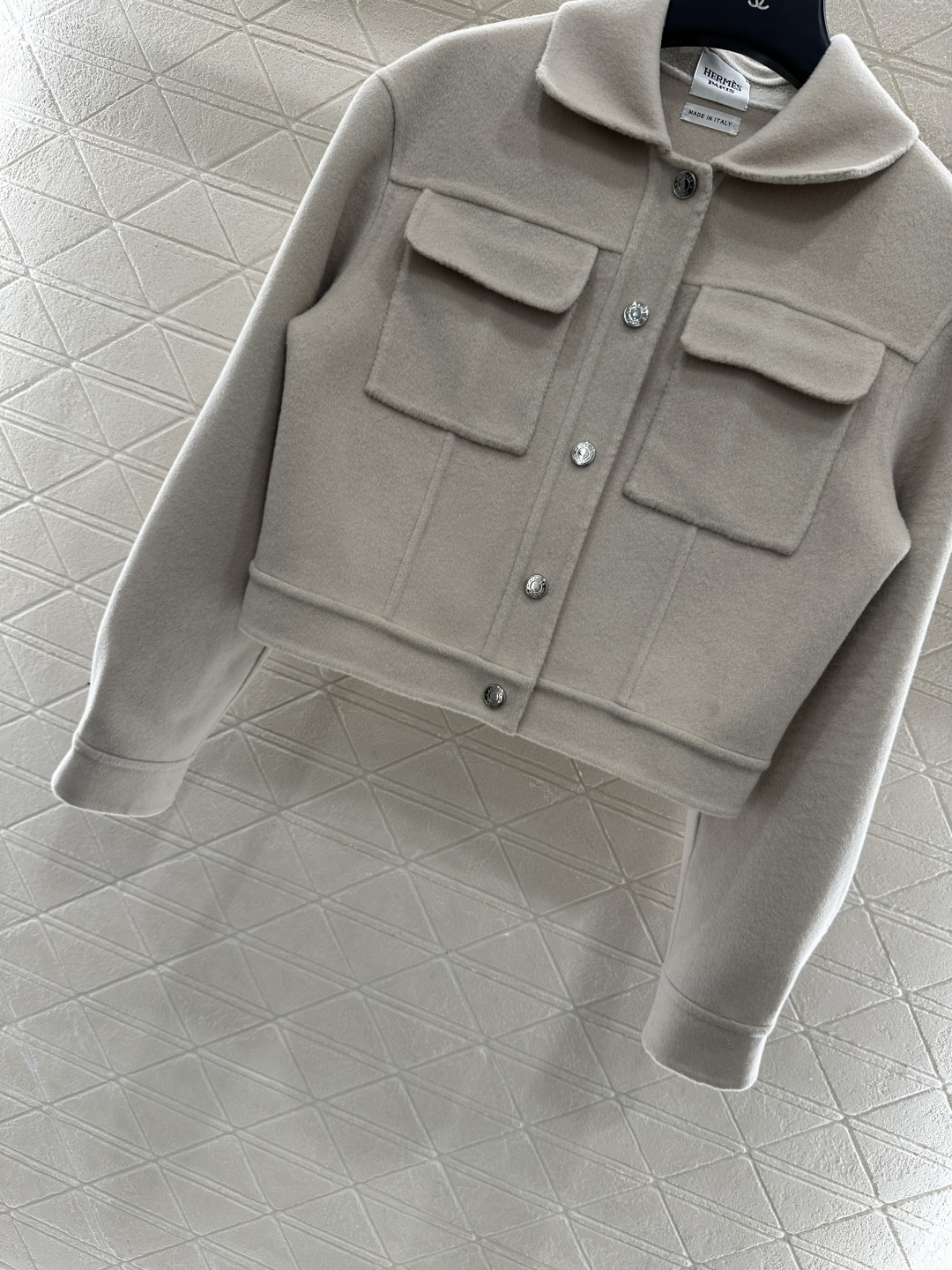 ♥Herme*♥2025新品上架 手工双面尼外套定制YB百分百羊绒材质 手工双面尼处理 肌理明显 质感突