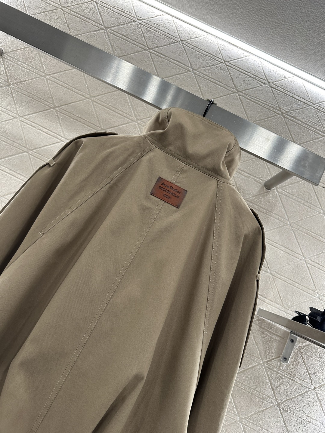 ♥Acne studio*♥2025新品上架 两面穿廓形风衣外套定制YB斜纹全棉风衣材质 挺括有型 质感