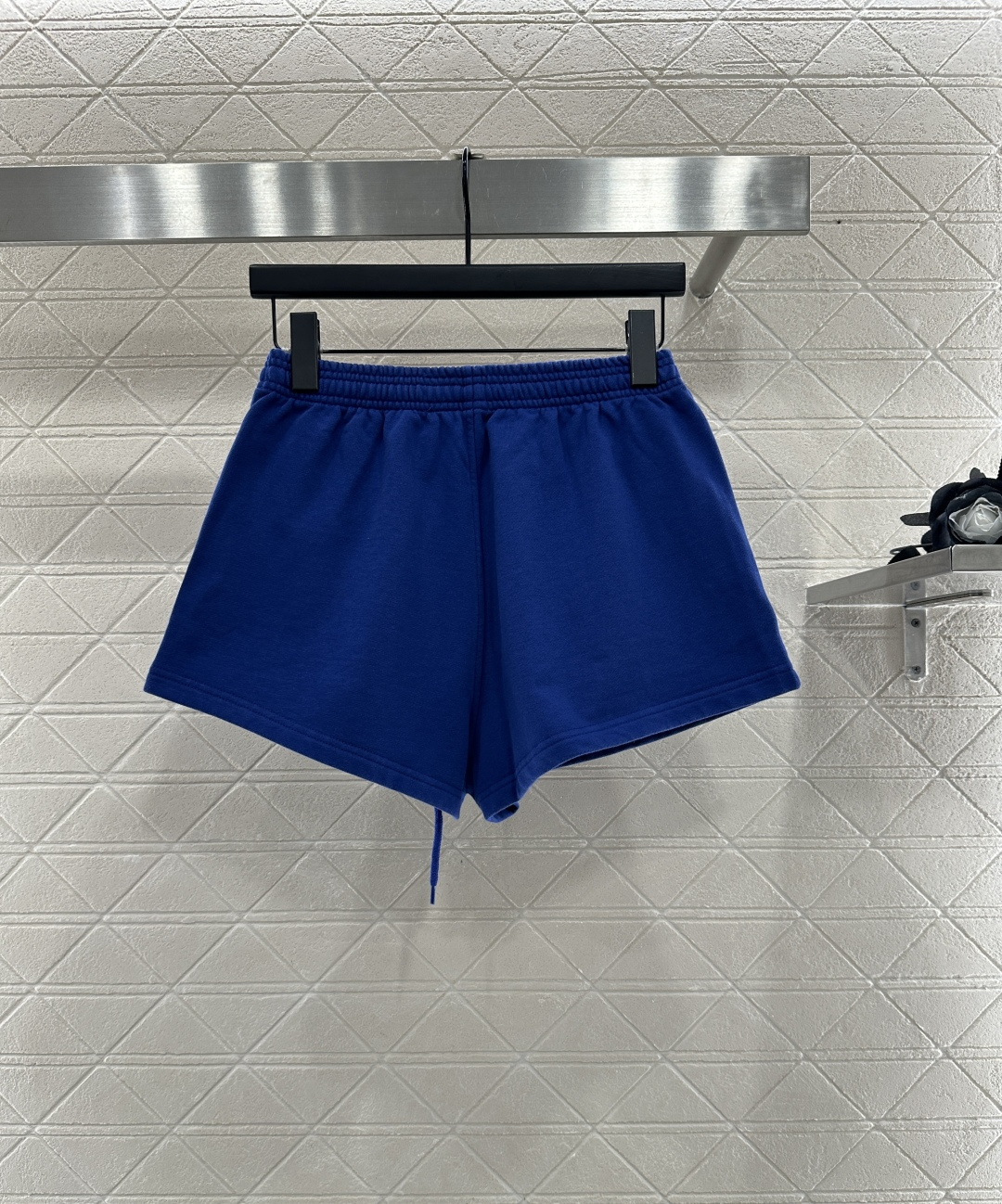 ♥Alexander wan*♥2025新品上架 连帽字母卫衣短裤套装定制YB原生全棉材质 柔软亲肤 久