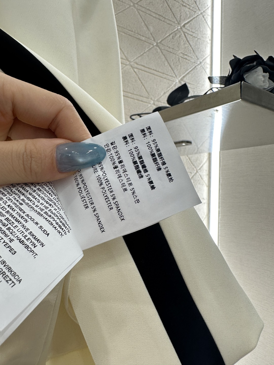 ♥prad*♥2025新品上架 圆领蝴蝶结外套定制YB进口醋酸材质 肌理明显 垂顺光泽 圆领洋装外套版型