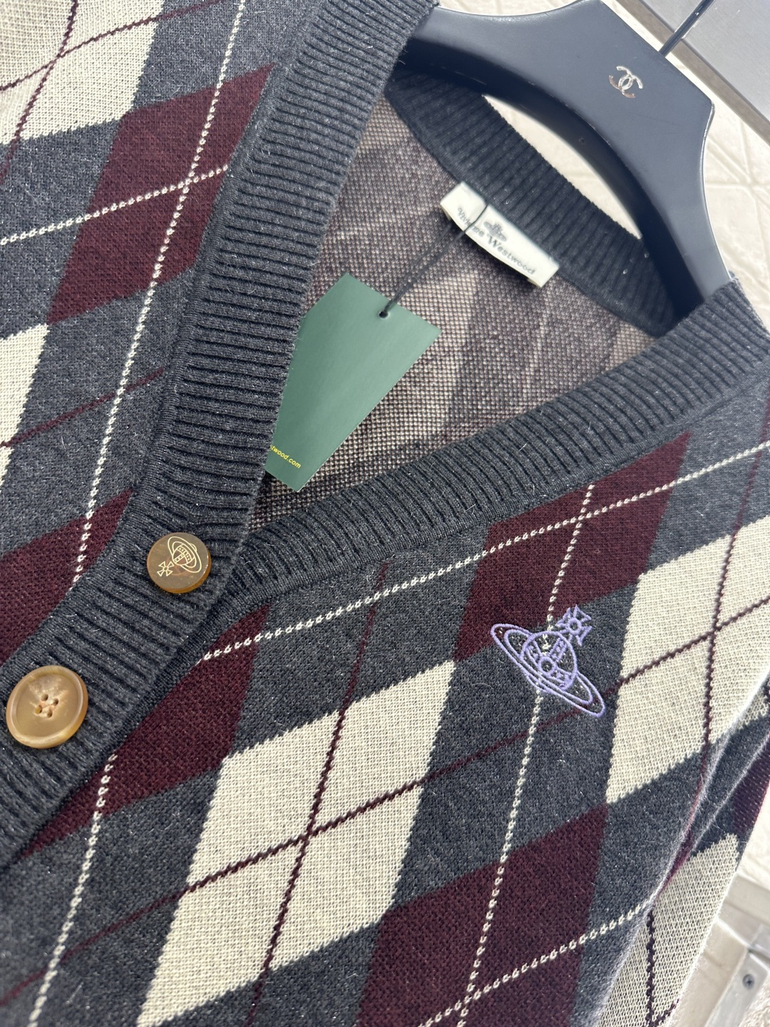 ♥west vivienne*♥2025新品上架 菱格提花针织开衫定制YB羊毛纱线织造 质感细腻 舒适好