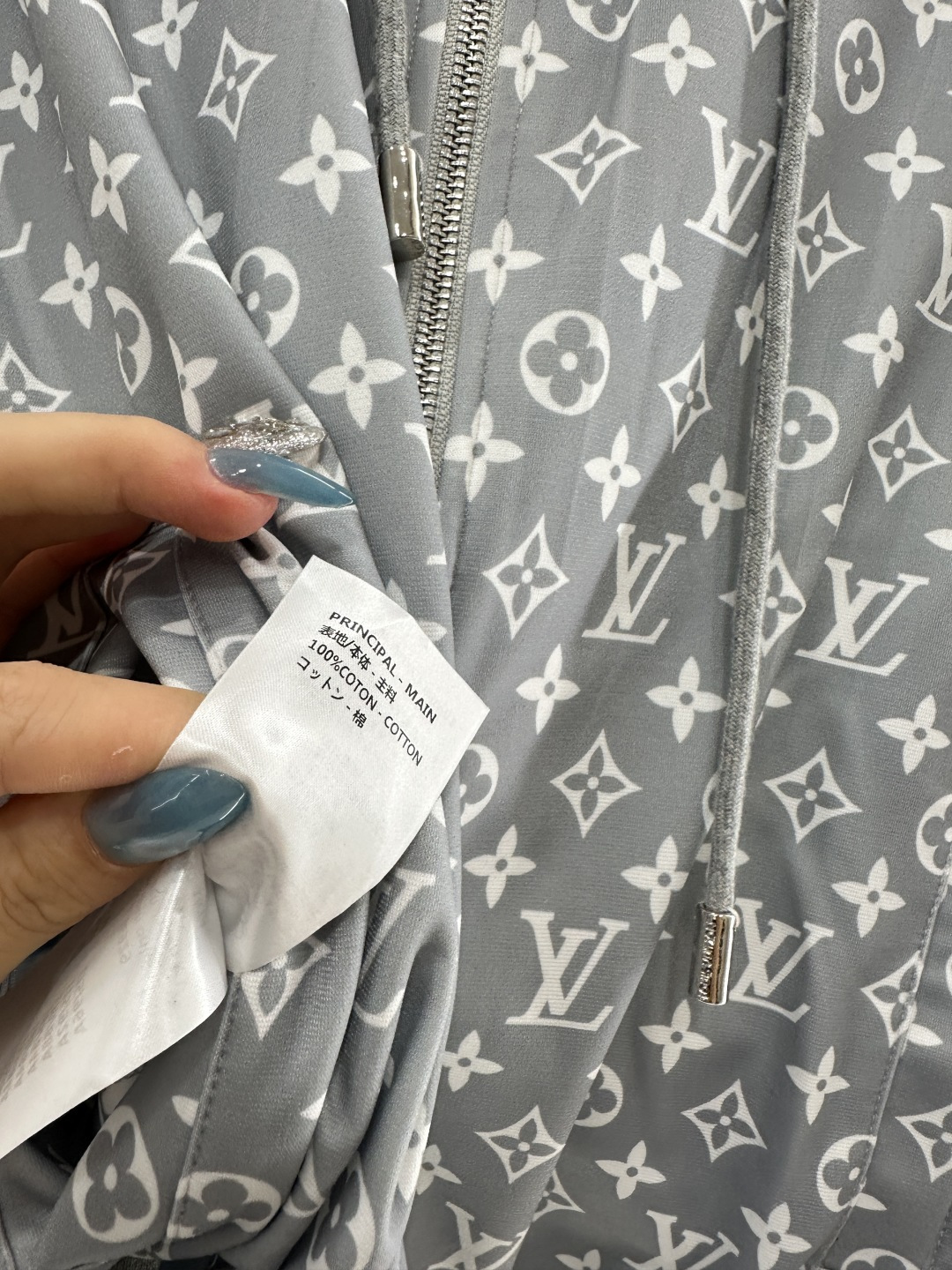 ♥Louis vuitto*♥2025新品上架 两面穿连帽外套长裤套装定制YB斜纹全棉材质 质感光泽 舒