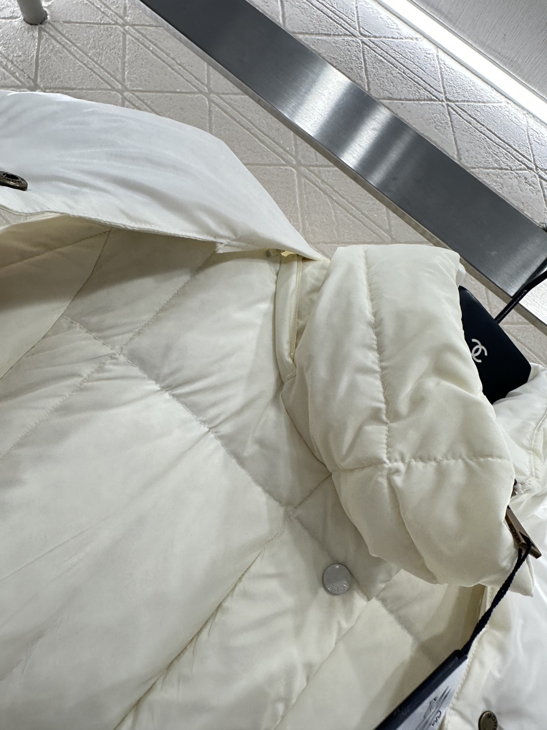 ♥Moncle*♥2025新品上架 连帽可拆卸长款羽绒服外套定制YB进口防风防水尼龙材质 其工艺还原 升