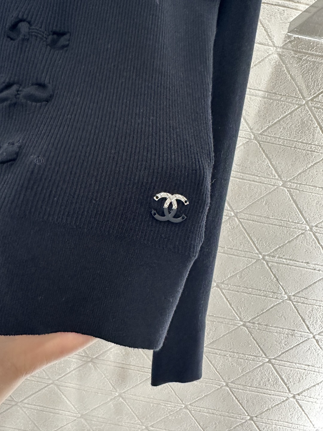 ♥Chane*♥2025新品上架 蝴蝶结长袖毛衣定制YB棉毛纱线织造 柔软细腻 质感舒适 圆领针织长袖 