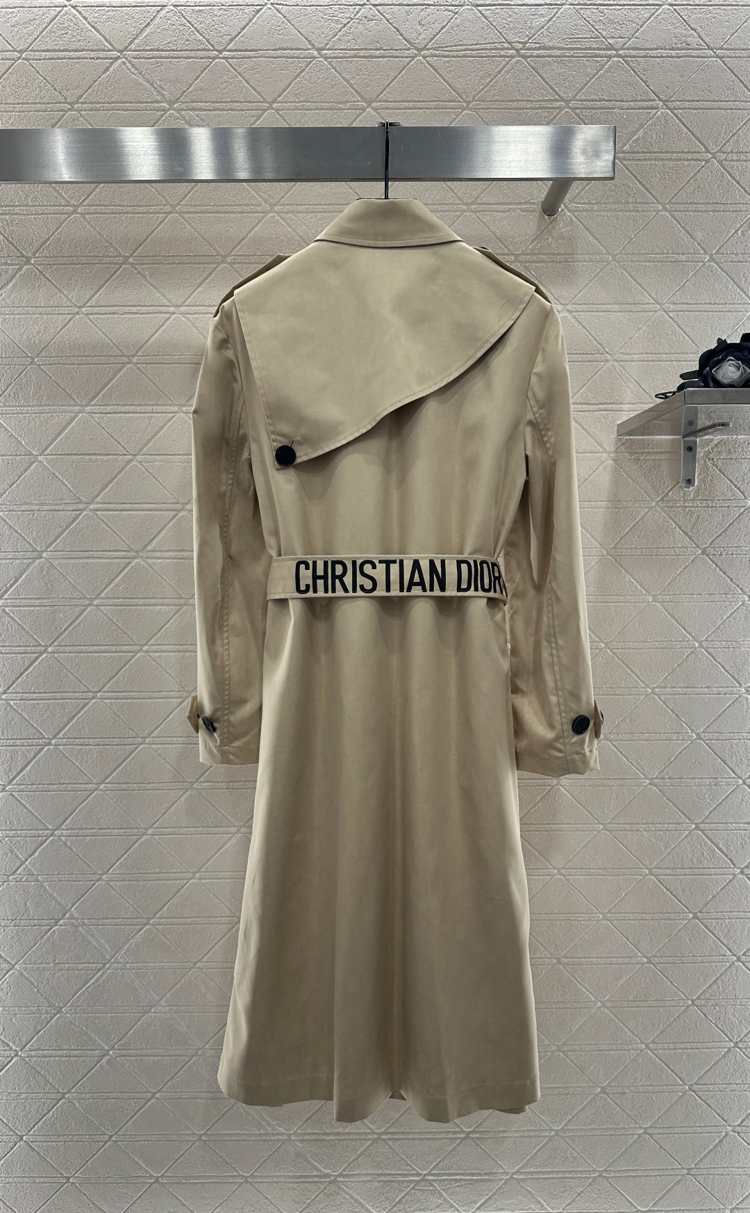 ♥Dio*♥2025新品上架 翻领腰带风衣外套定制YB进口风衣材质 工艺处理 挺括有型 质感高级 翻领长