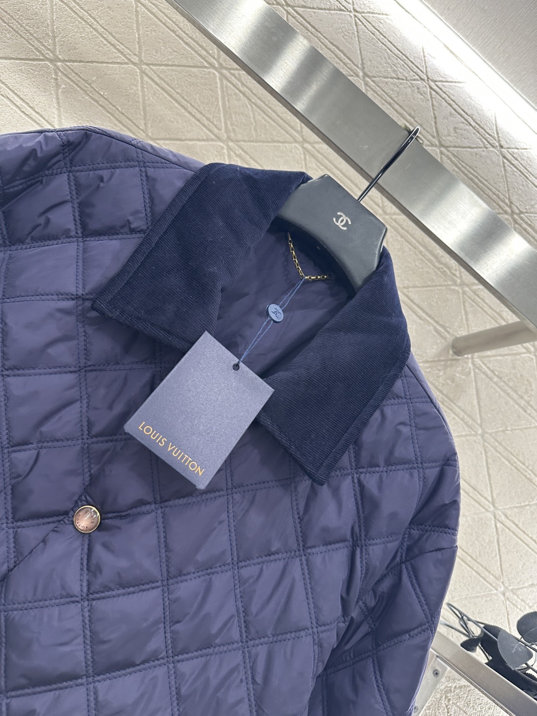 ♥ Louis vuitto*♥2025新品上架 菱格翻领棉服外套定制YB进口防风防水尼龙材质 品相还原