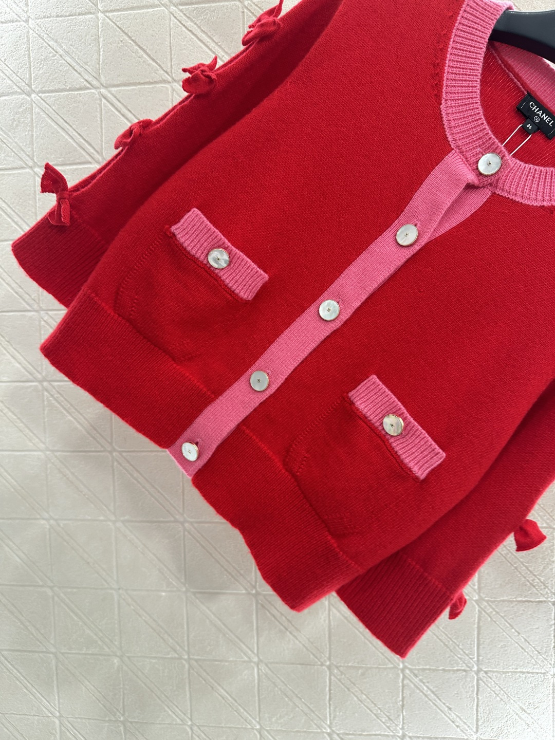 ♥Chane*♥2025新品上架 蝴蝶结针织开衫定制YB羊绒纱线织造 质感光泽 柔软亲肤 中袖针织开衫版