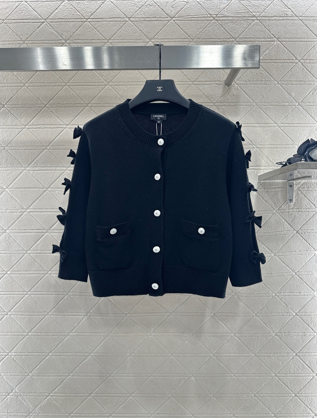 Chanel 2025 Bow Knit Cardigan - Soft Cashmere, Elegant Style